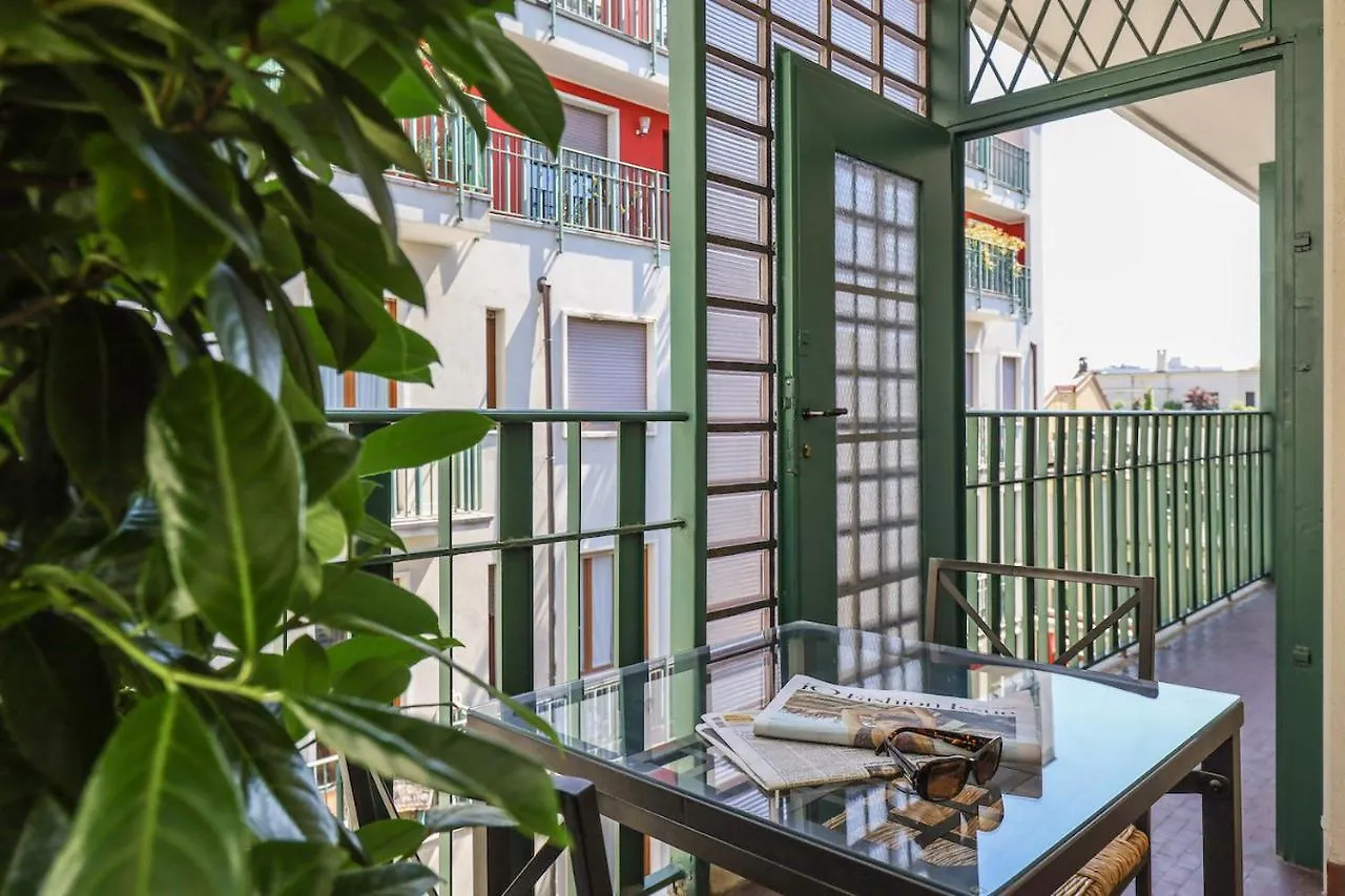 Contempora - Cavallotti 13 - A65 Milano Italia